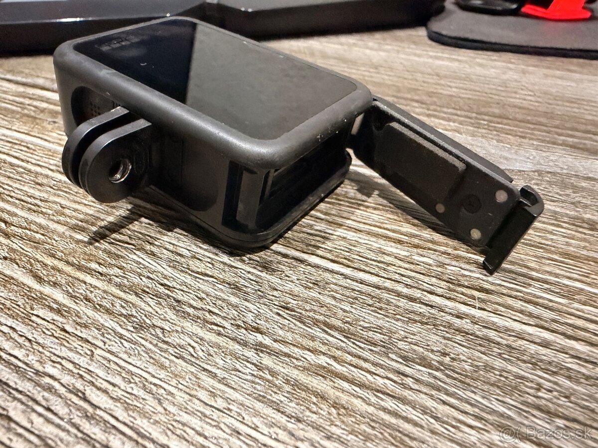 Gopro hero 8 black + hromada prislusenstva - 4
