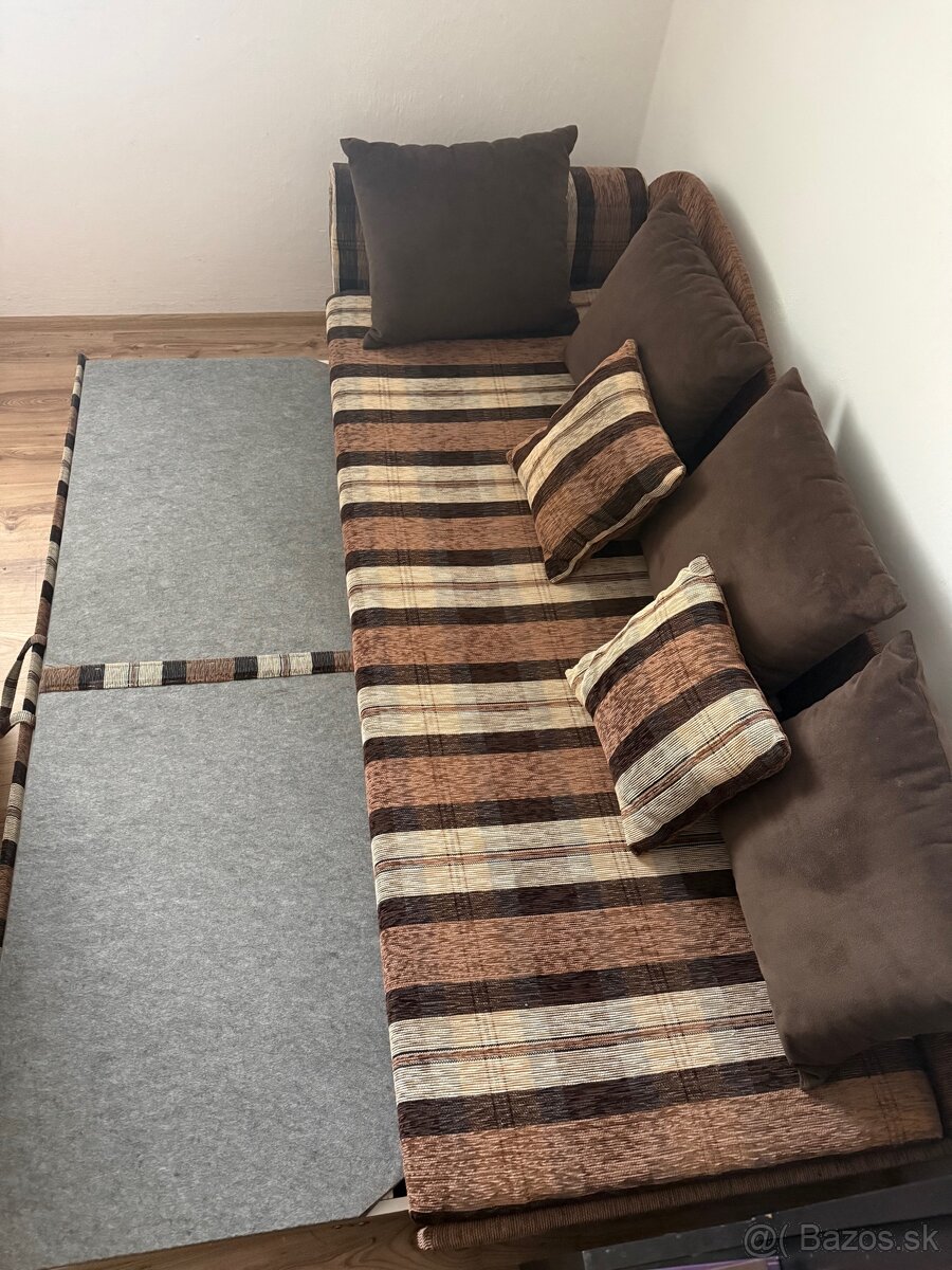 Rozkladacia pohovka - 4