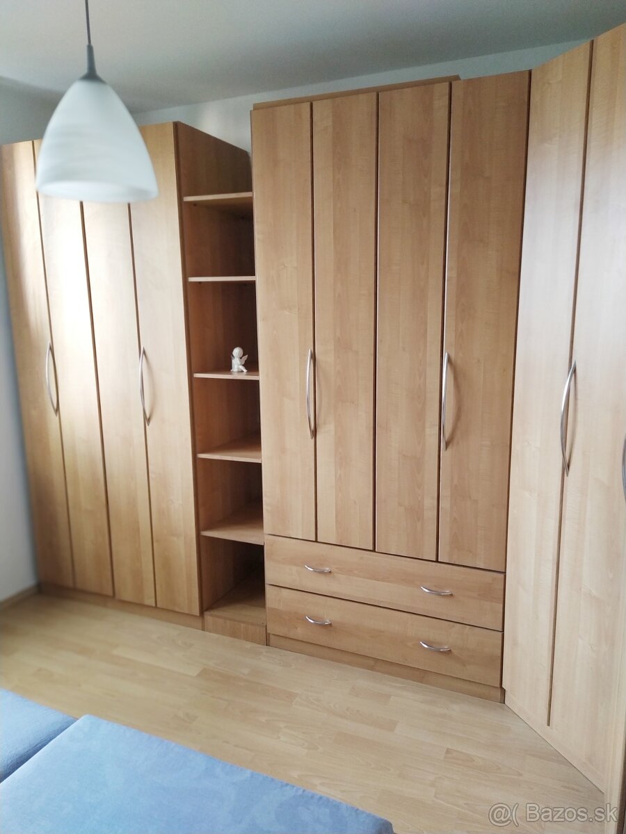 Prenájom 3 izbový byt - 4