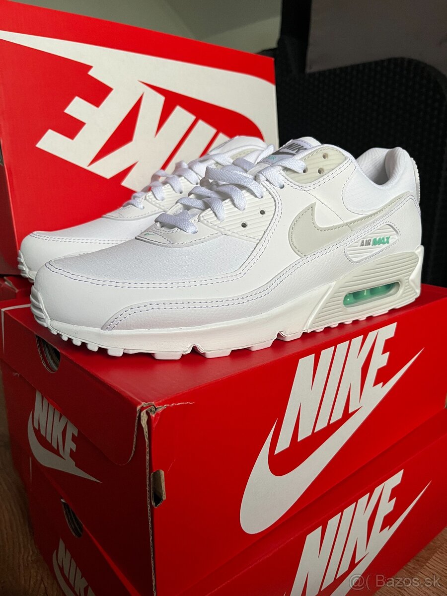 NIKE AIR MAX 90 - 4