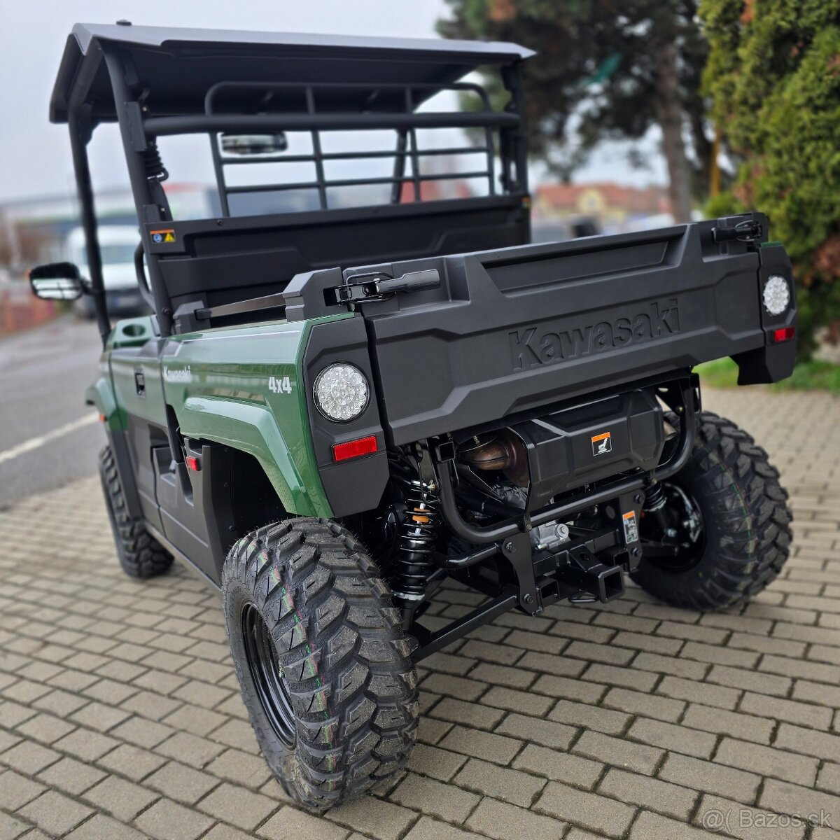 Kawasaki Mule 700 + doplnky - stroj na prácu aj zábavu