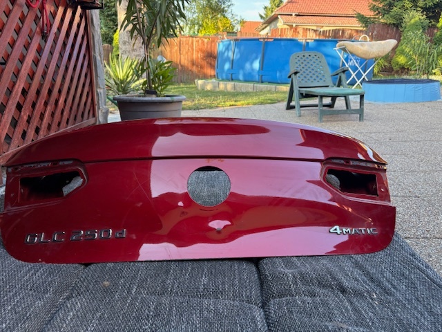 Predám zadný kufor Mercedes GLC cupé - 4