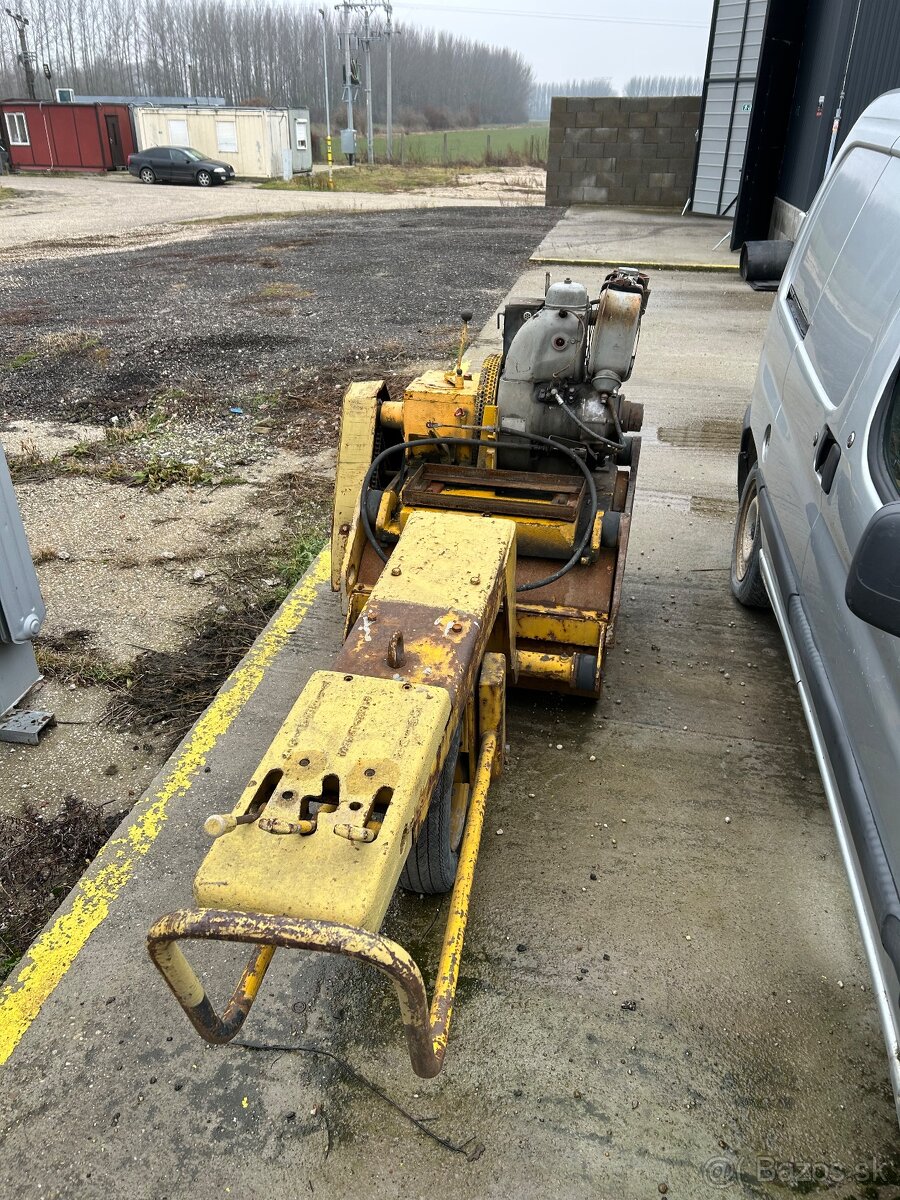 Vybračný stôl, vybračný valec, trafostanica - 4