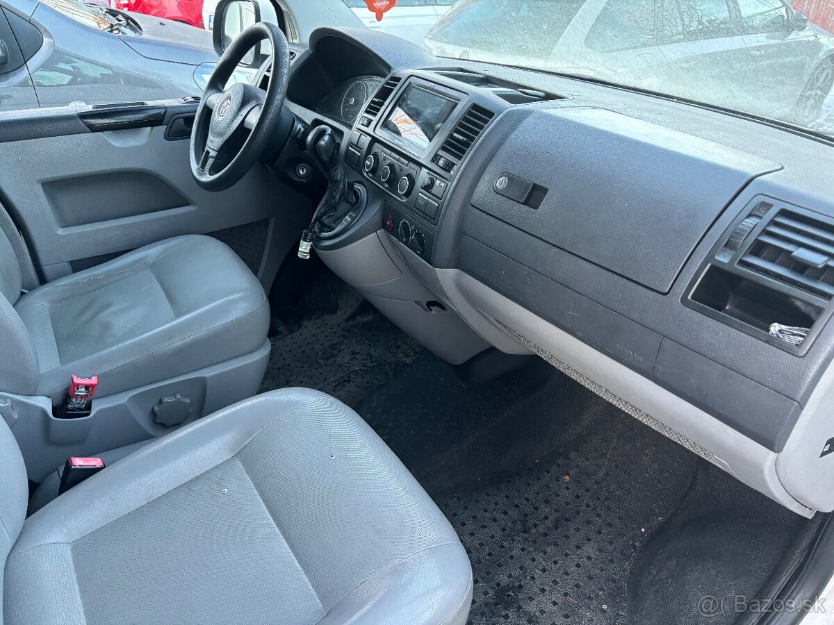 VW Transportér T5 2.0 TDI DSG - 4