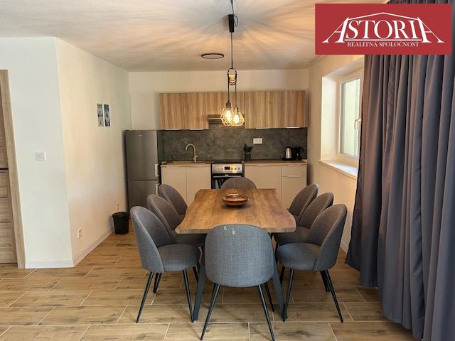 EXKLUZÍVNA CHATA VO VALČIANSKEJ DOLINE - NOVOSTAVBA - 4