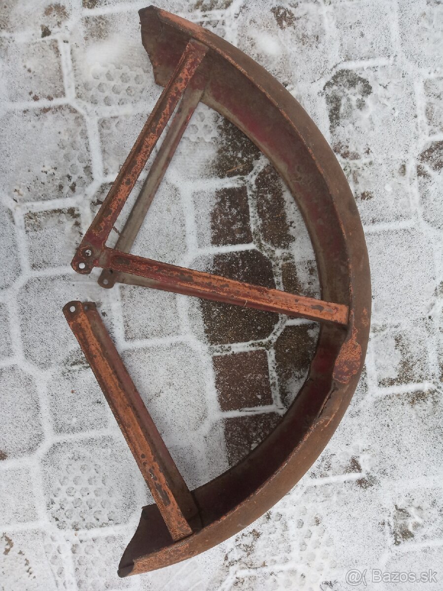 Predám predný blatník CZ 150c - 4