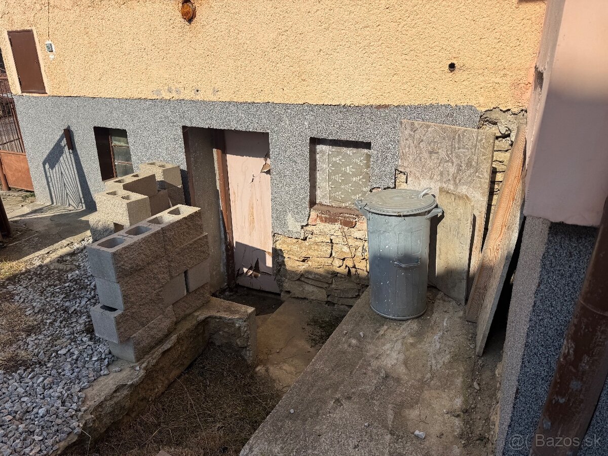 Rodinný dom a záhrada - 4