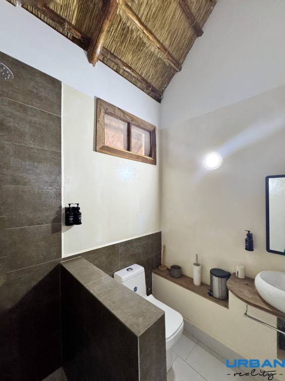 NA PREDAJ ROZPRÁVKOVÝ BUNGALOW NA ZANZIBARE - 4