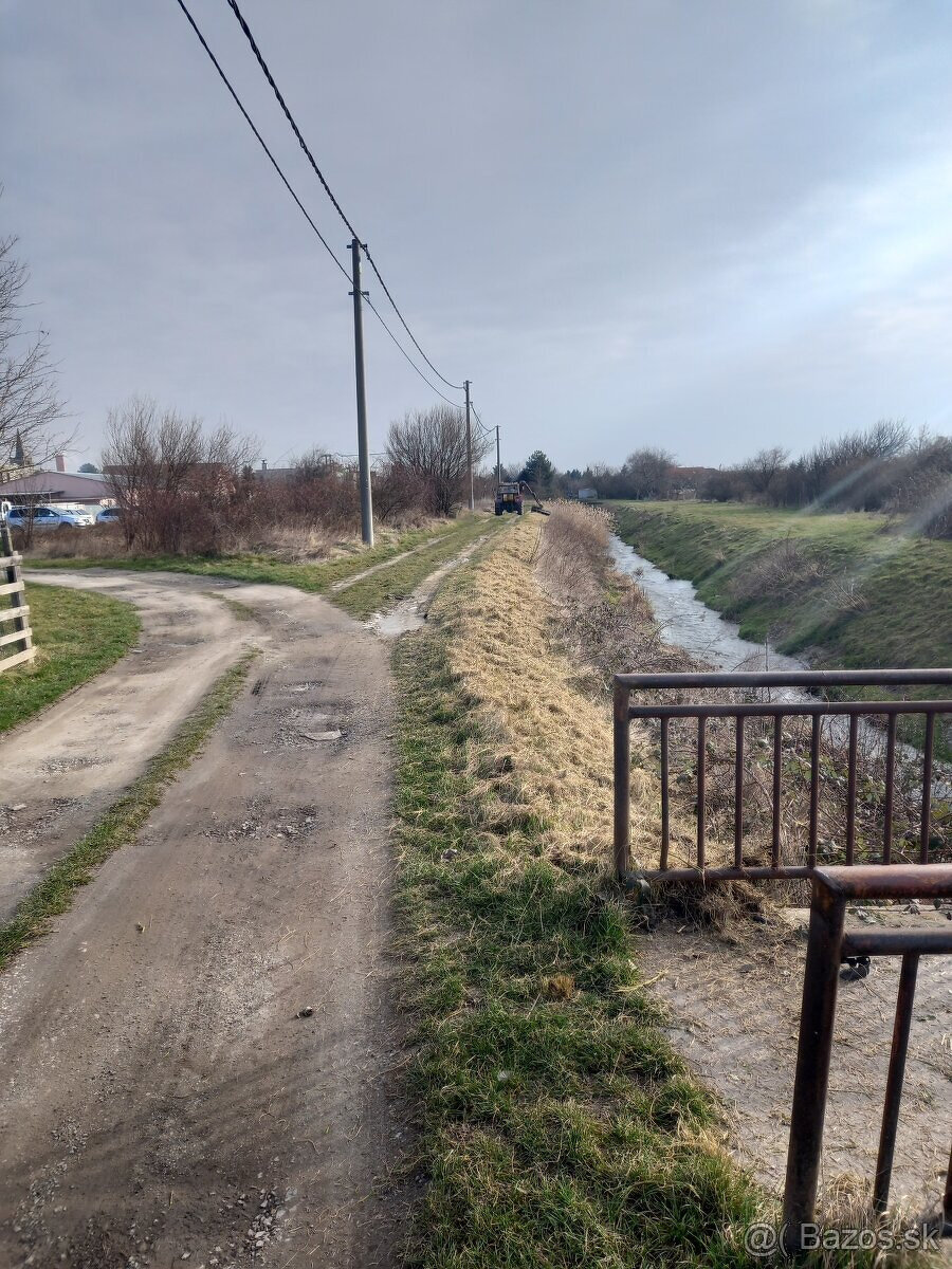 Predám pozemok Pezinok, k.ú. Grinava - 4