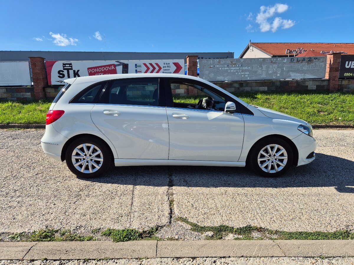 Mercedes-Benz B trieda 180 CDI - 4