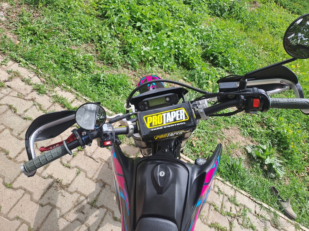 Yamaha wr250x supermoto