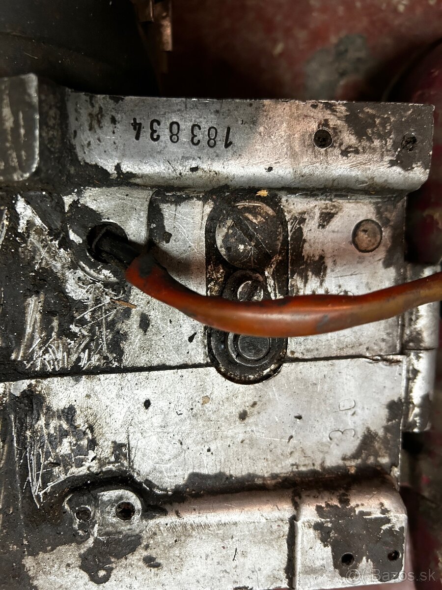 Motor manet tatran 125 - 4