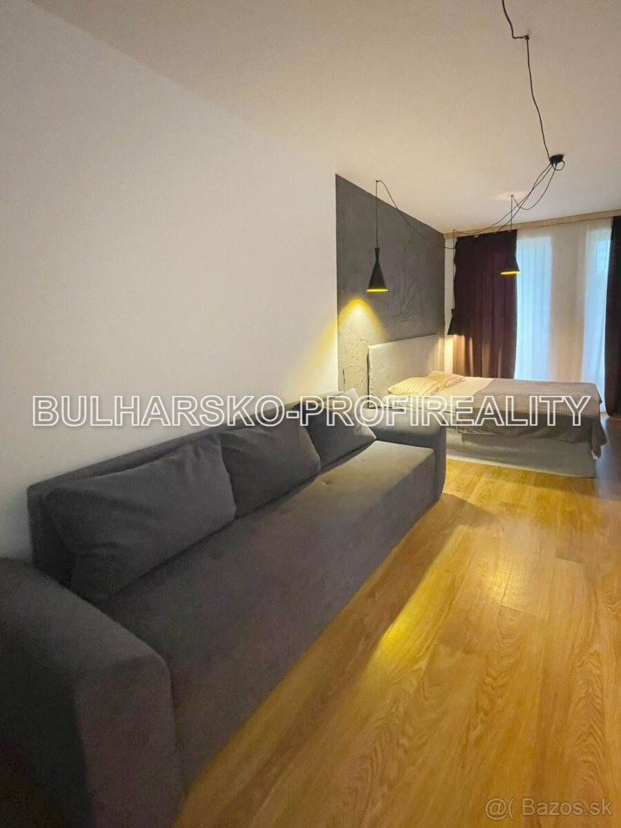 Bulharsko-PROSTORNÉ STUDIO (43 m²) - 4