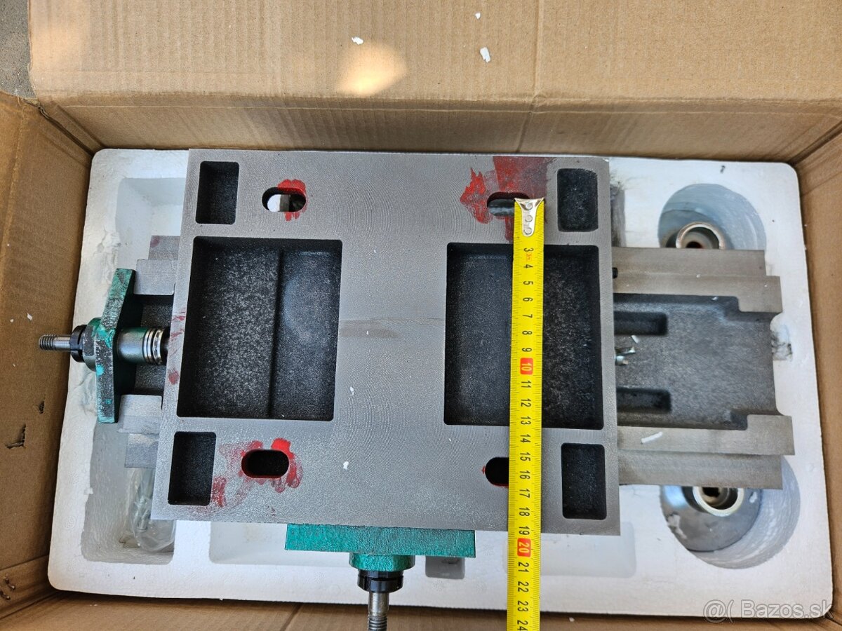 Krížový stôl 450x170mm, Posuvný krížový stôl 2- osí - 4