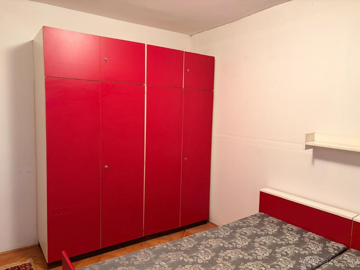 Spálňová retro zostava - 4