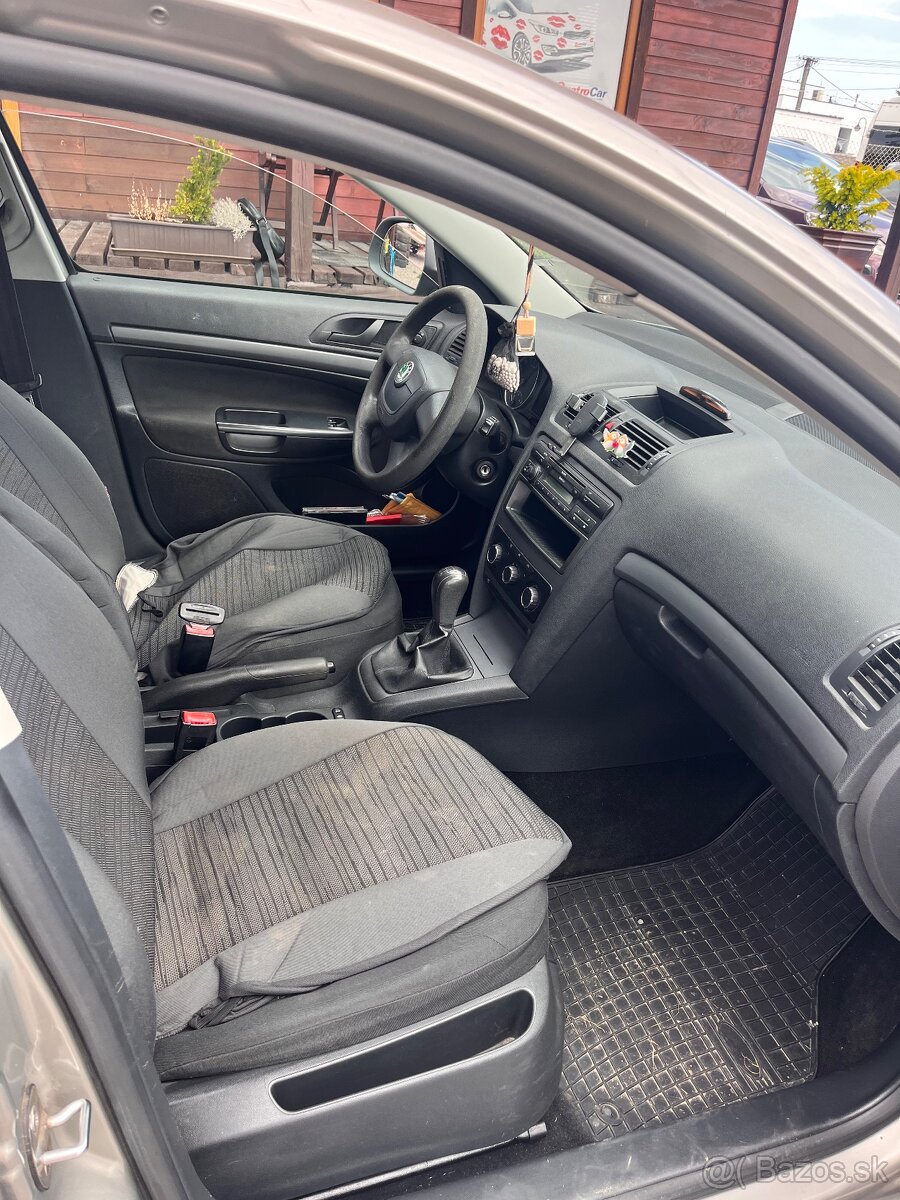 Škoda Octavia 2 - 4