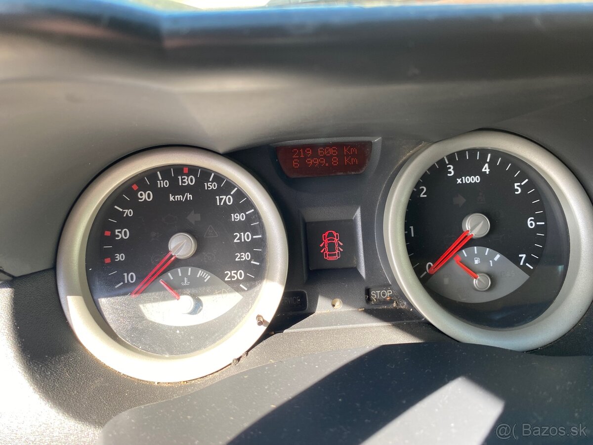 Renault - 4