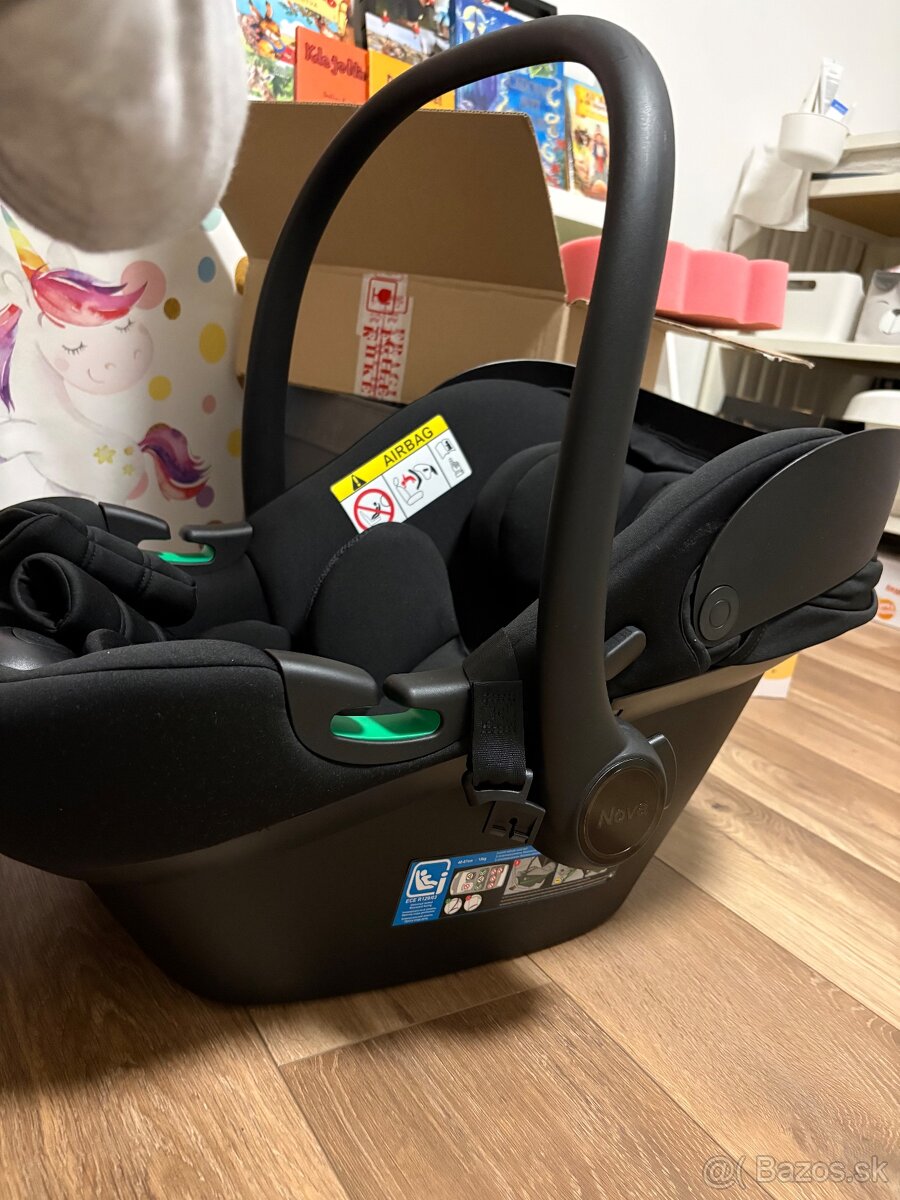 Autosedačka Carrello NOVA 40-87 cm Black Line - 4