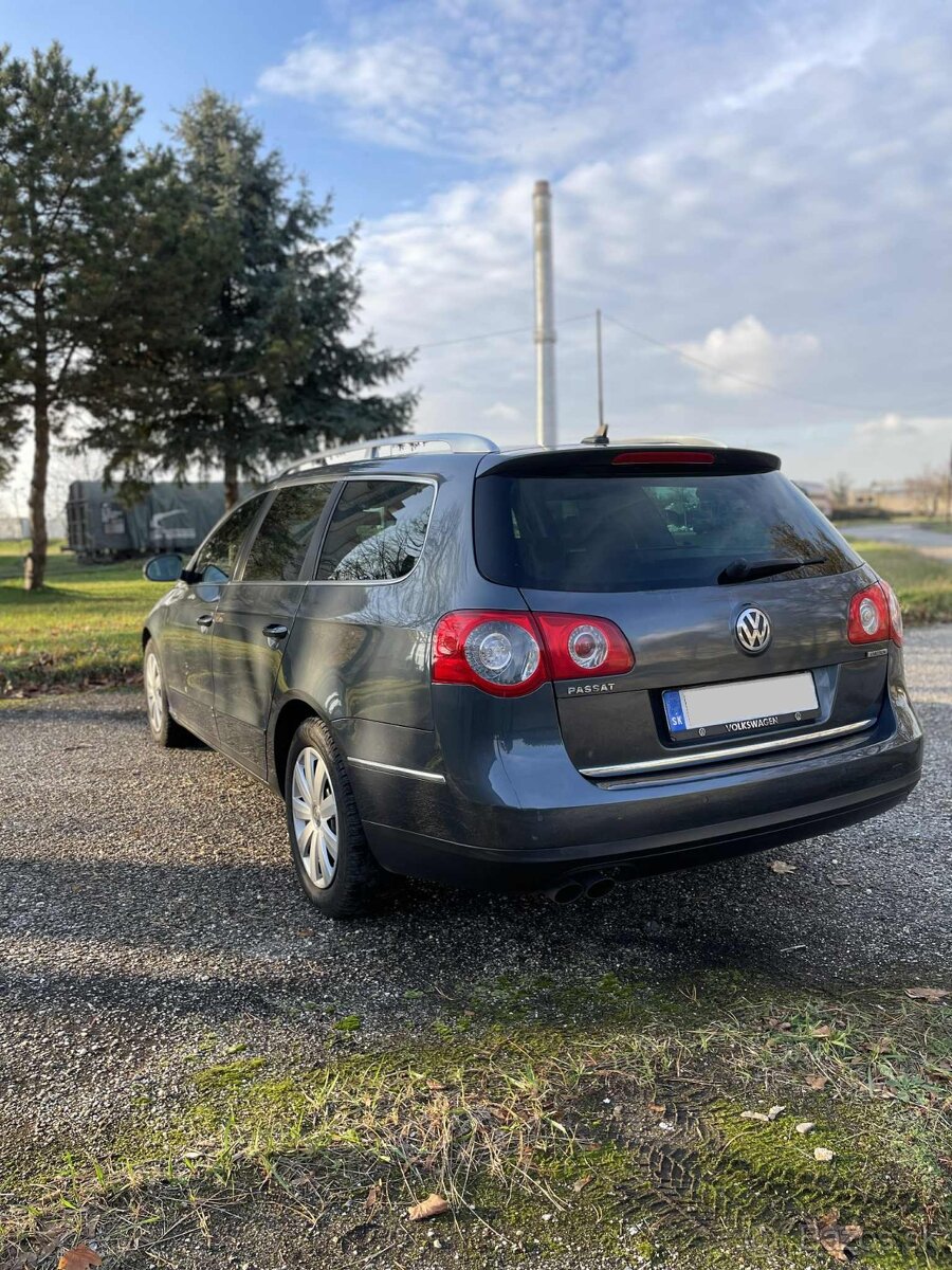 VW Passat 2.0 TDI CR Highline 4Motion |Webasto|Xenóny|SK - 4