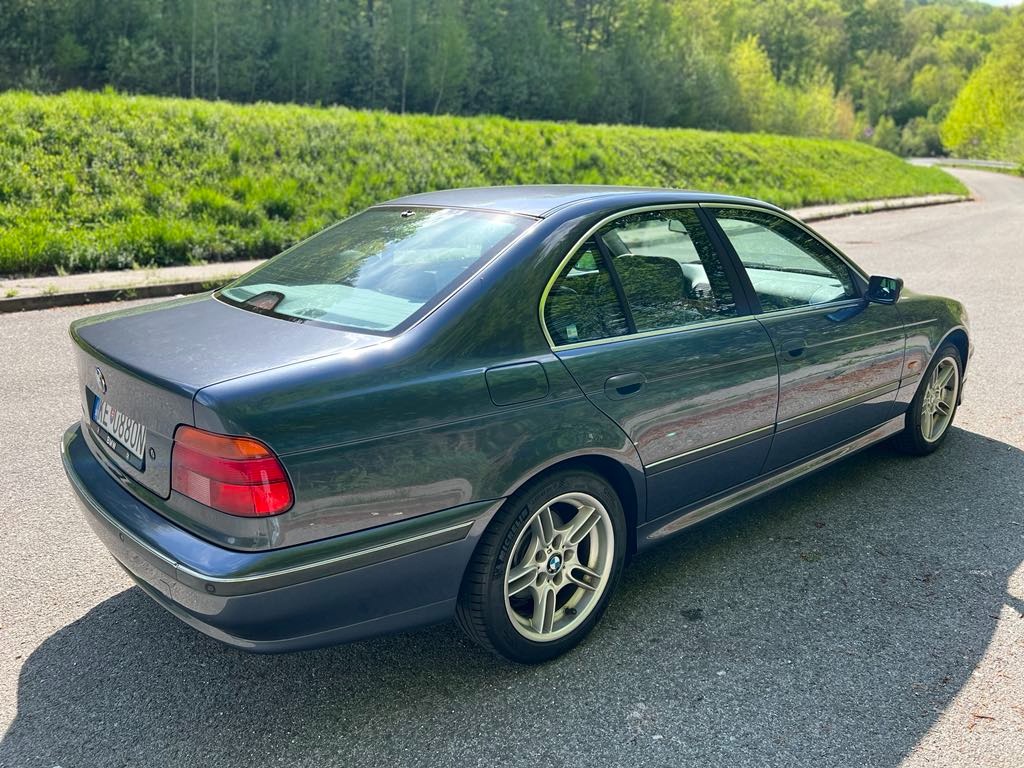 Bmw E39 rad 5 540i 4.4 V8 - 4