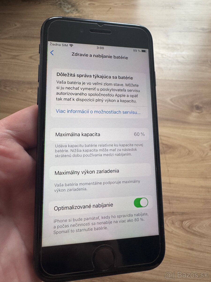 Apple iPhone 8 - 64GB - 4