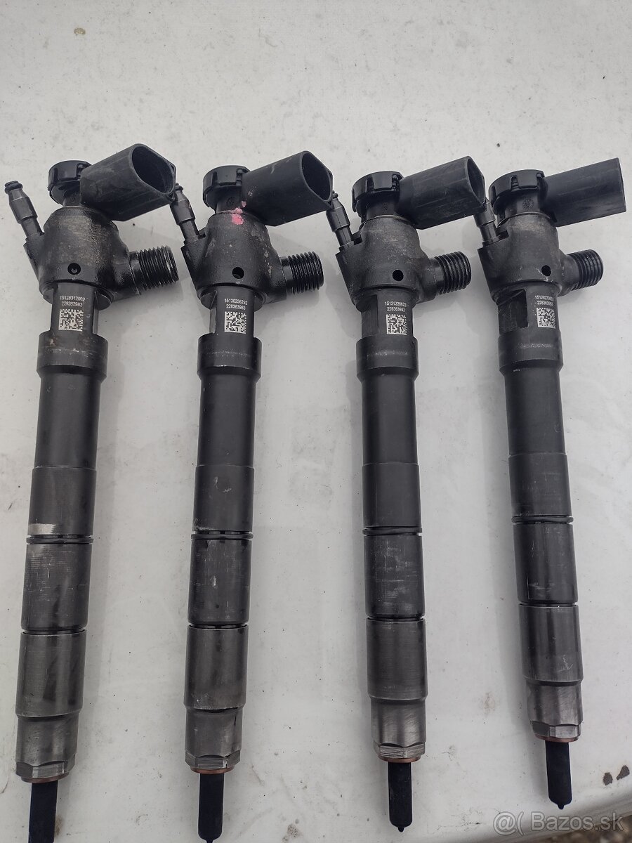 Vstrekovacie trysky Octavia 3 - 4