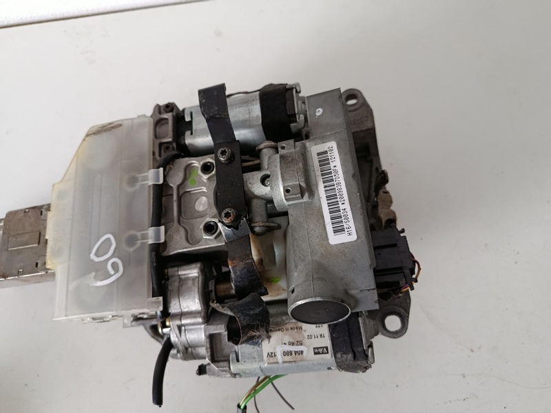 tyc riadenia volantu audi a8 404.680 60€ - 4