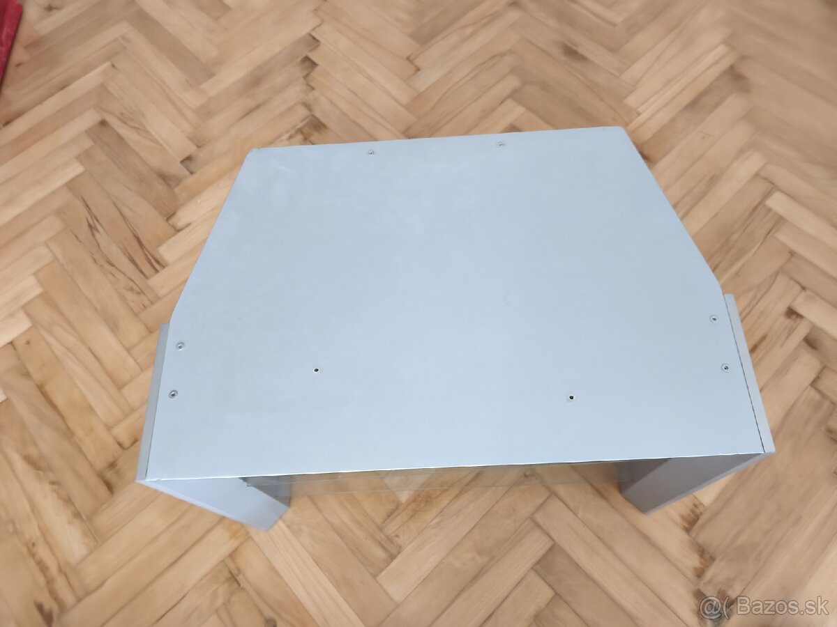 Predám stolík pod TV - 4