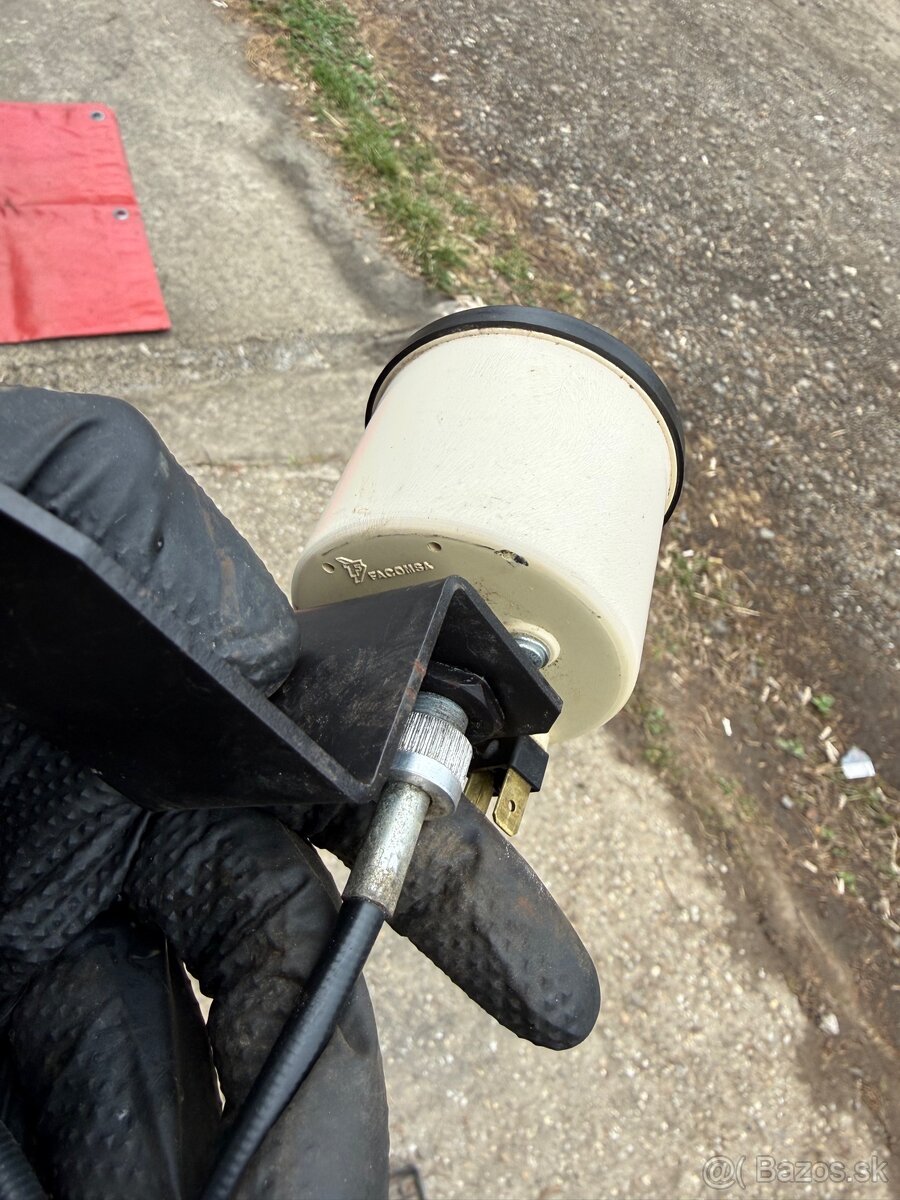 Manet korado tachometer + náhon set facomsa - 4