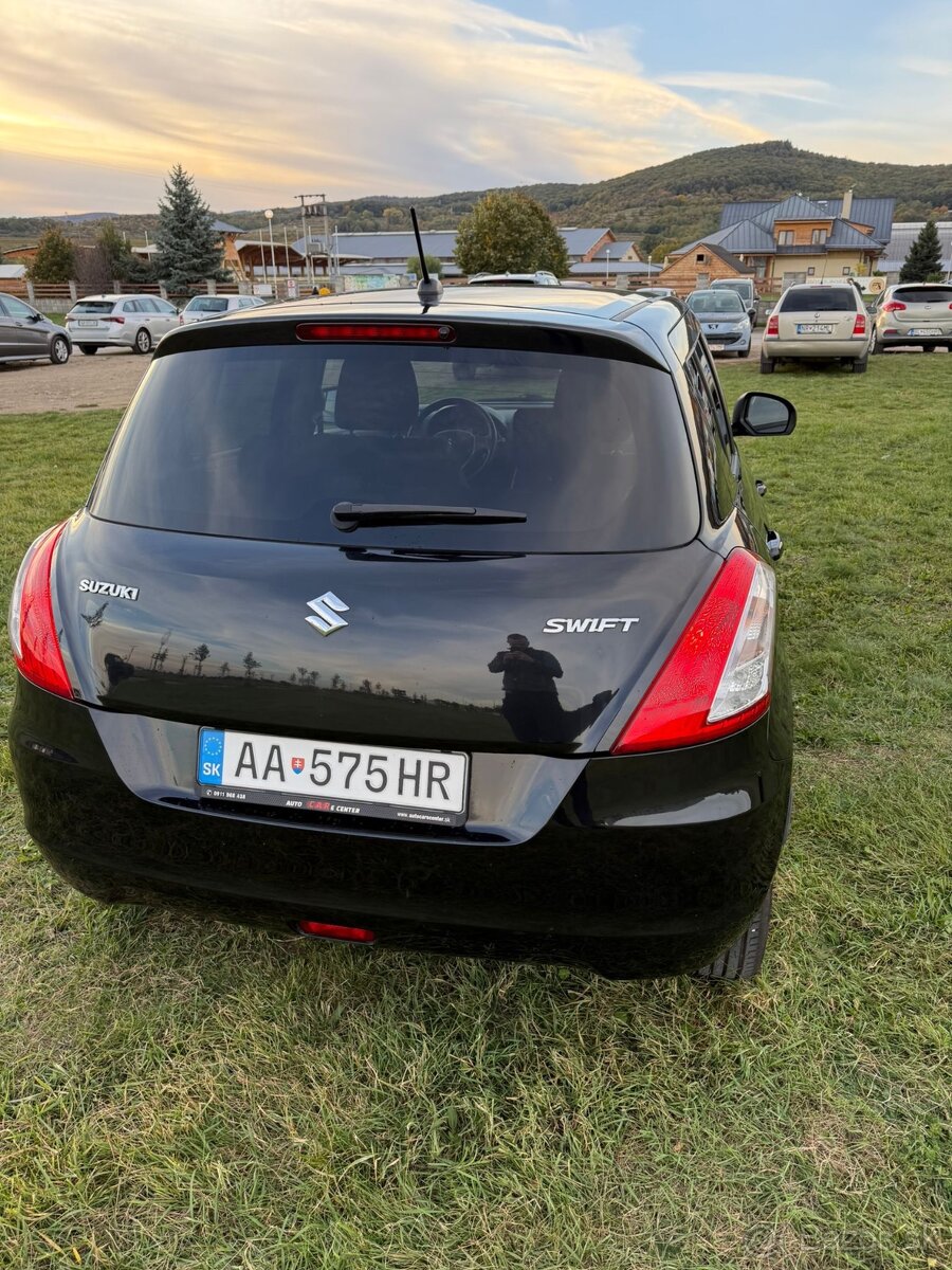 Suzuki Swift 1.2 AAC GS - 4