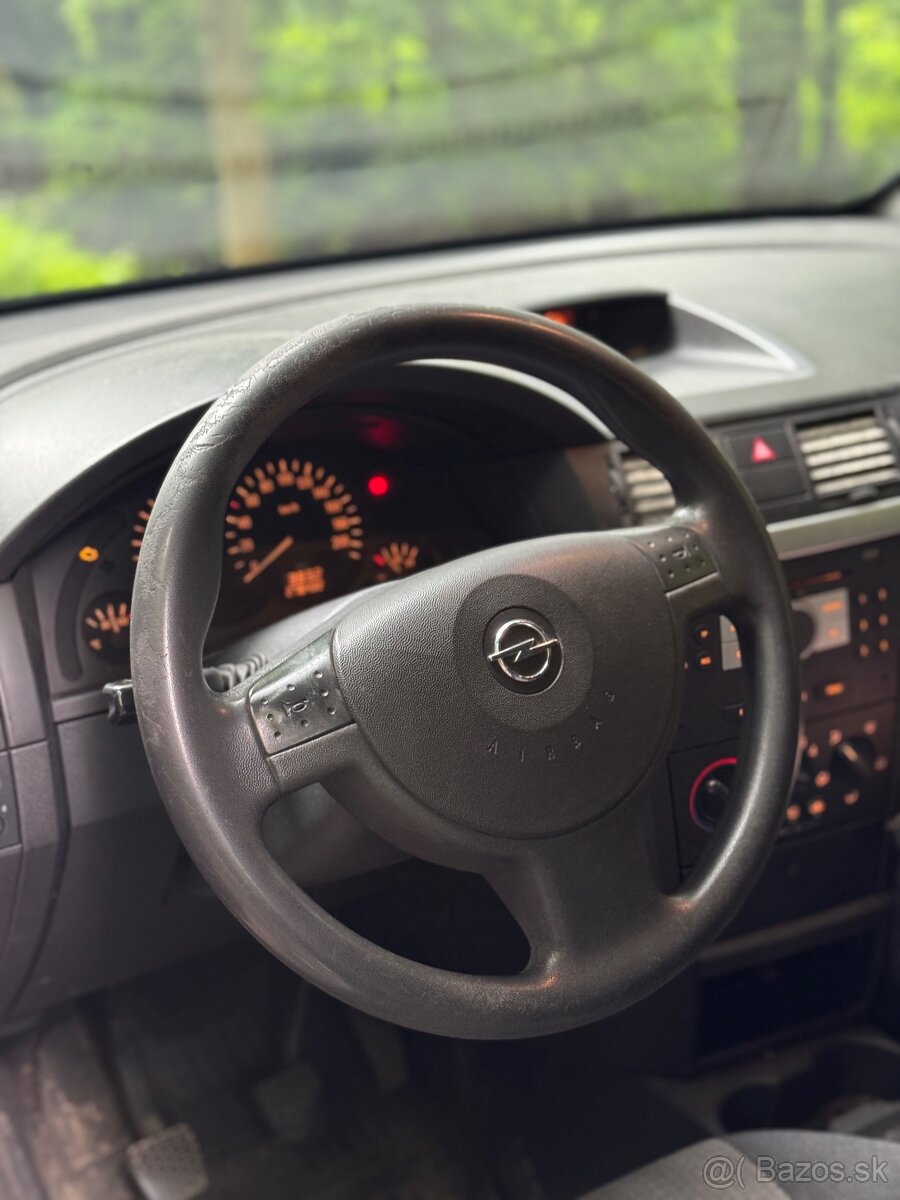 Opel Meriva 1.7DT - 4