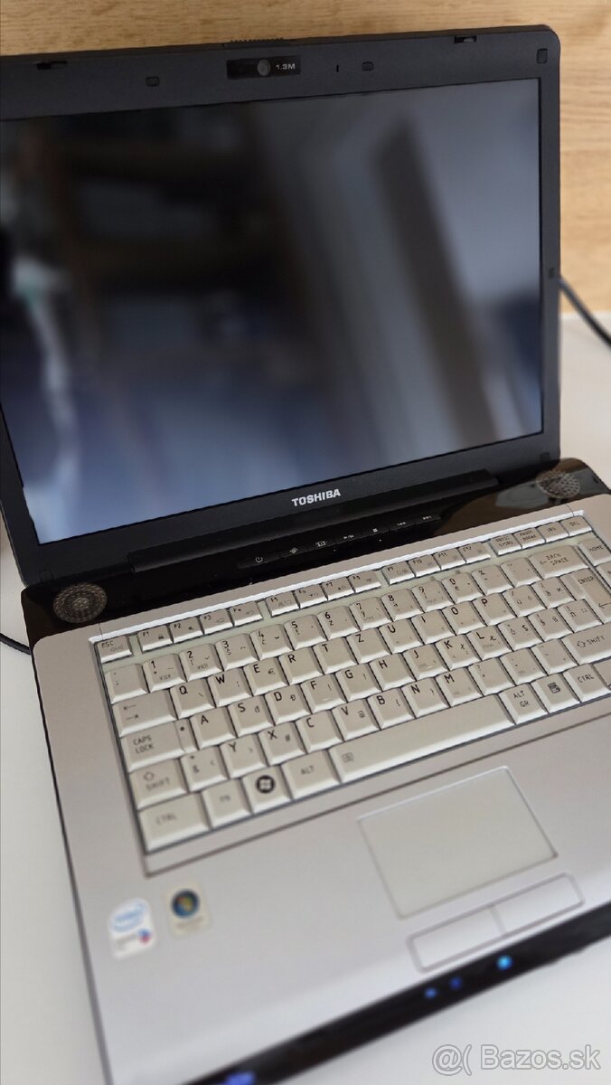 Toshiba Satellite A200 - 1M6 - 4