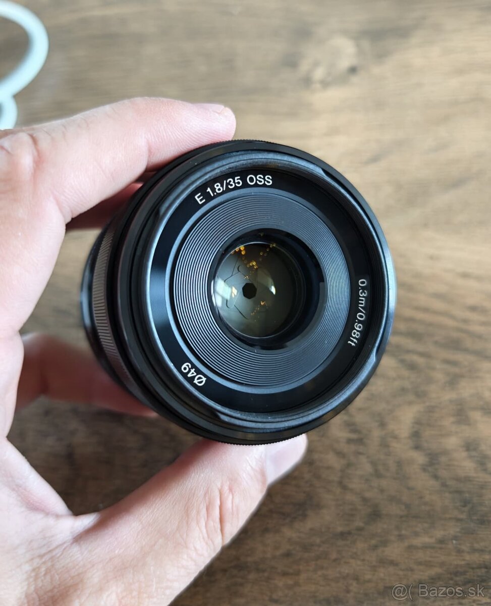 Sony E 35 mm F1,8 - 4
