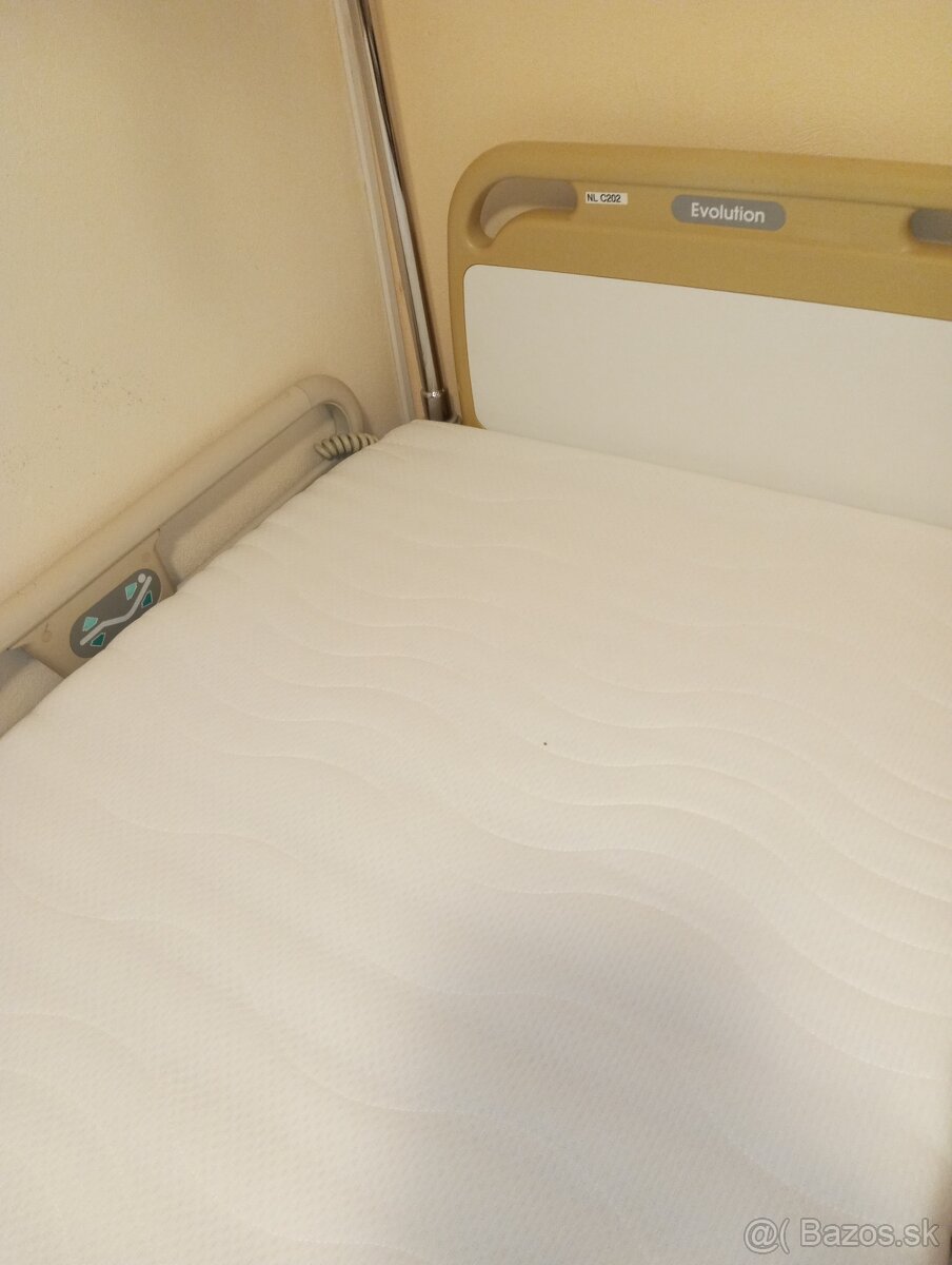 Zdravotnú polohovaciu posteľ - 4