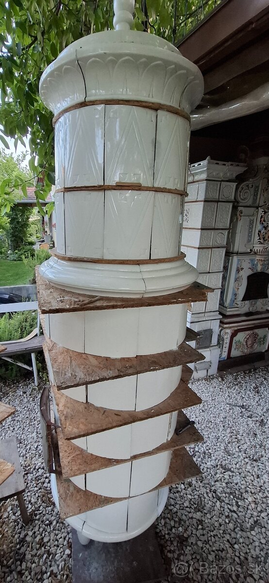 Kachlova pec starožitná - 4