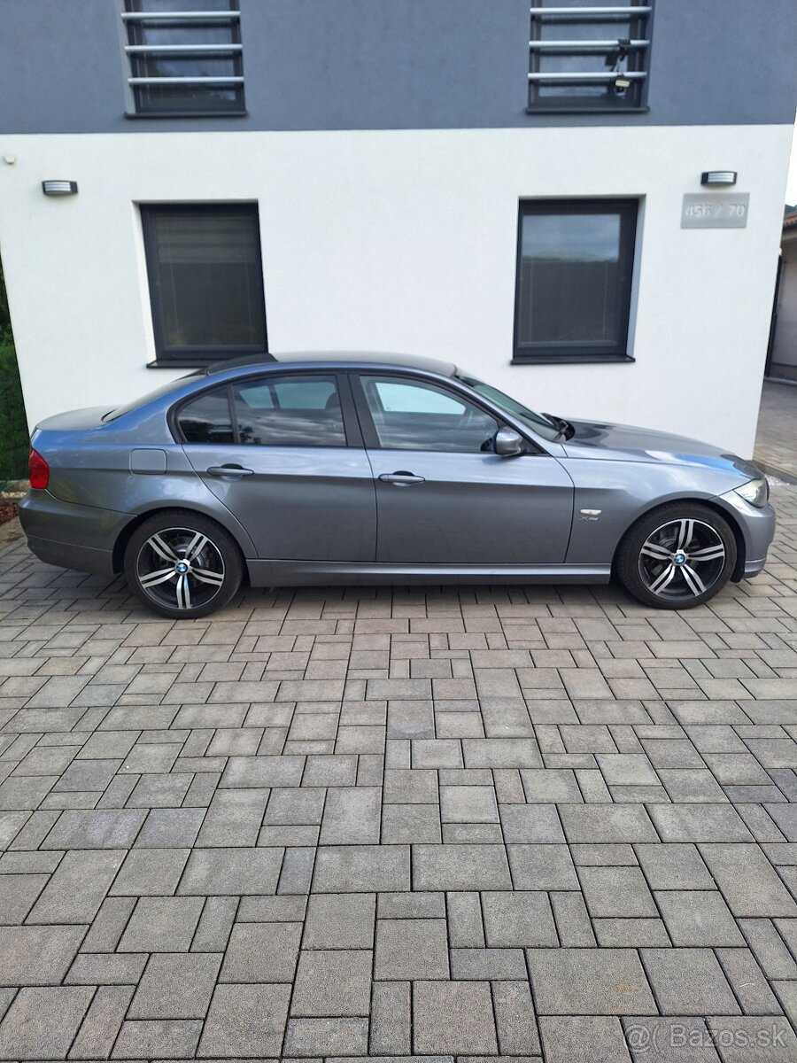 BMW 320d xDrive A/T E90 - 4
