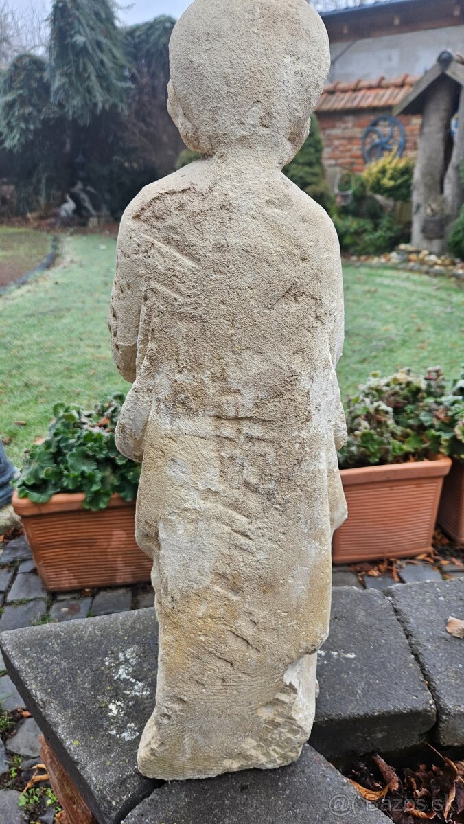 Kamenna socha - 4