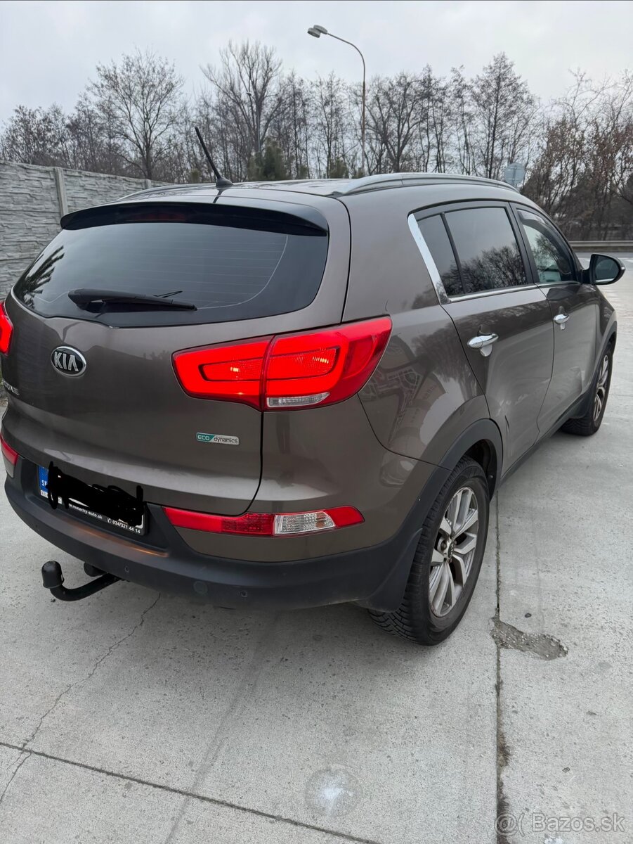 KIA Sportage - 4