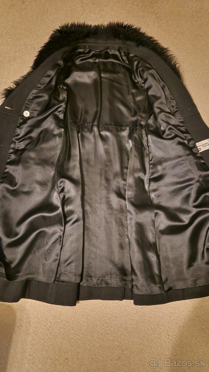 Kabát s kožušinou. - 4