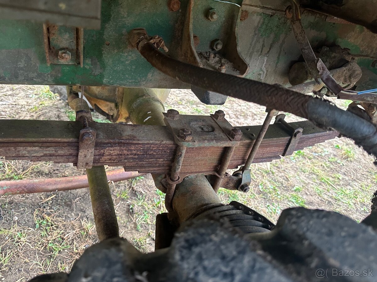 PRAGA V3S sklapač - 4