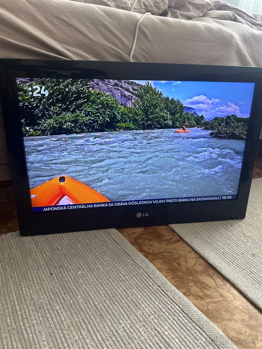 LG 22LE3300 - 4