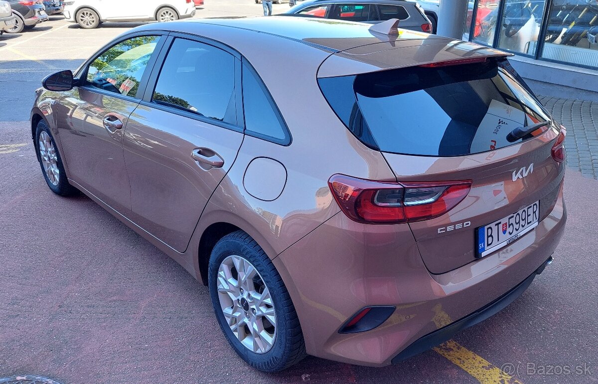 Kia Ceed 1.0 T-GDi 73,5kW Silver - 4