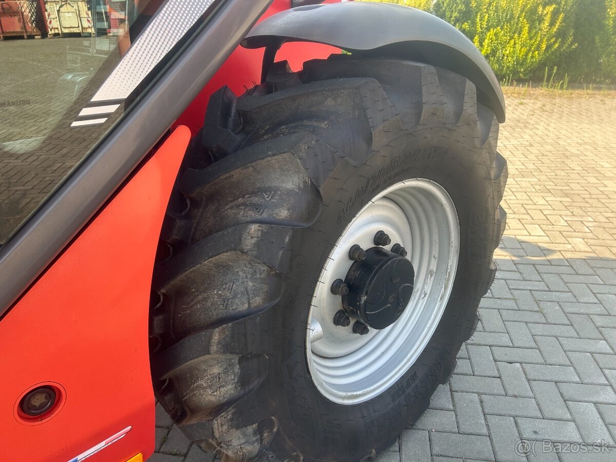 Teleskopický manipulátor MANITOU MLT 735 T LSU - 4