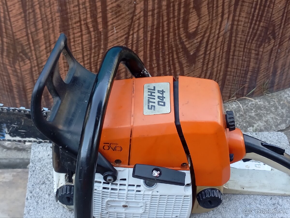 Stihl 044 - 4