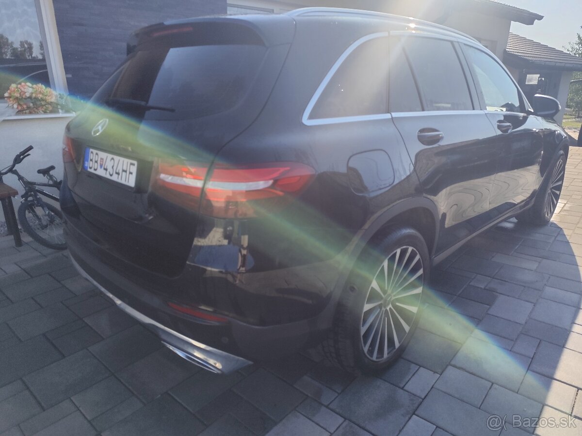 Mercedes GLC - 4
