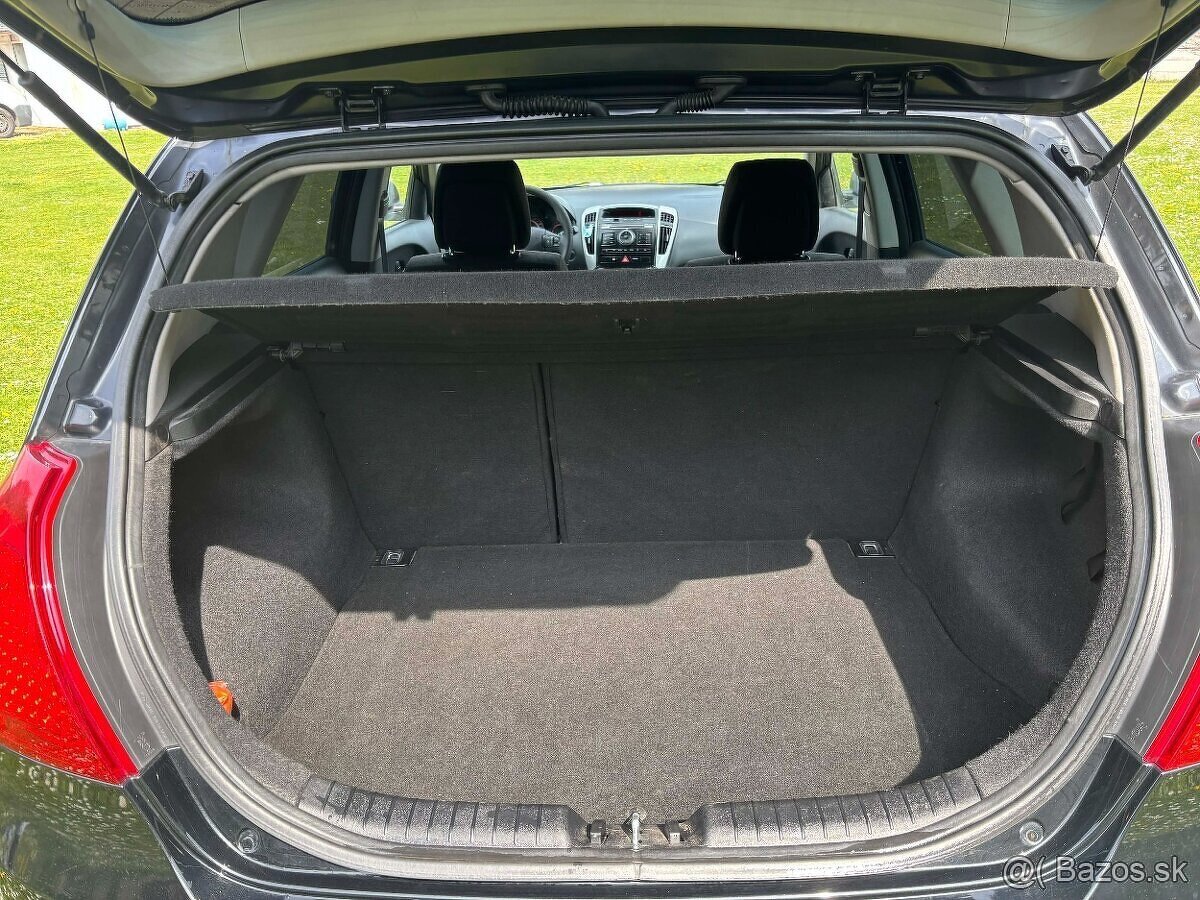 Kia Ceed 1.4 CVVT - 4