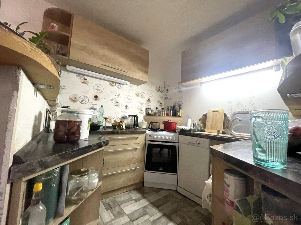 MH284- Na predaj útulný 4 izbový rodinný dom v Komárne - 4