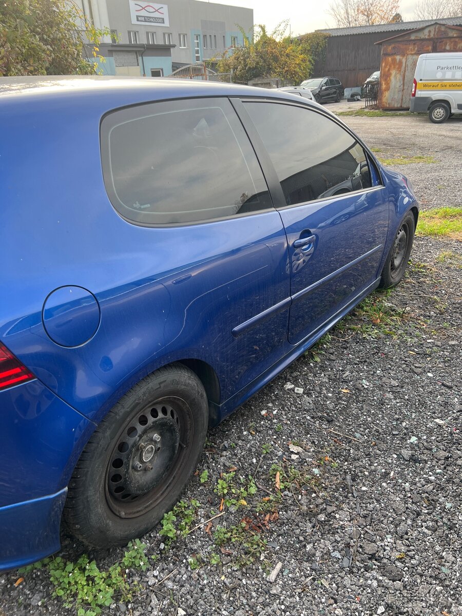 Len Rozpredam Golf 5 GTI optik R32 - 4