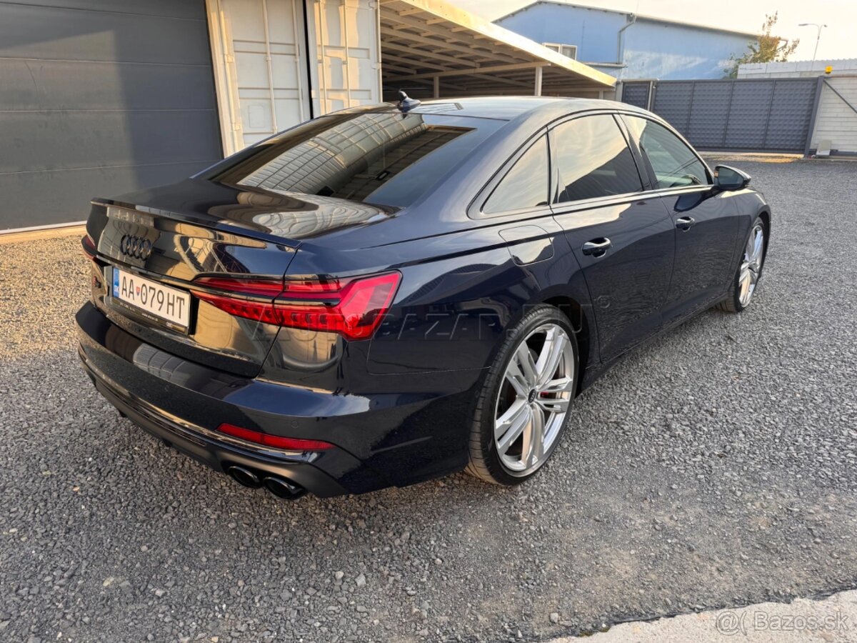 Audi S6 - 4