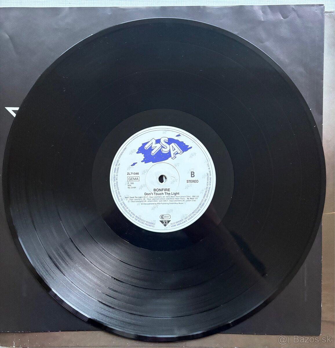 Bonfire - Don't Touch The Light - 4